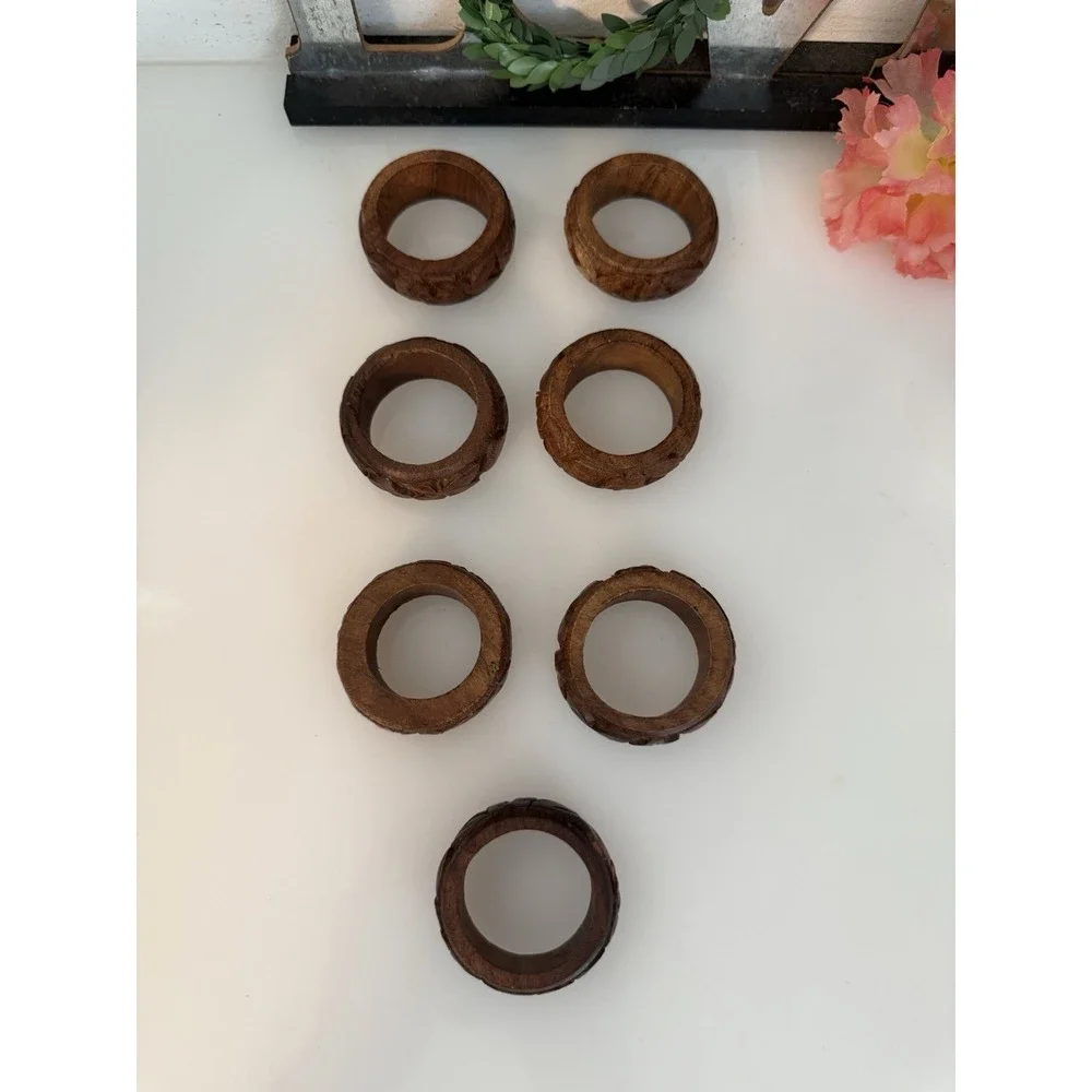 Vintage MCM Hand Carved In India Brown Wooden Napkin Rings‎ Floral Set of 7 EUC